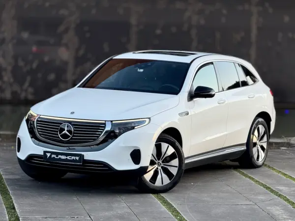 Mercedes-Benz EQC 400 4Matic AMG Line 17