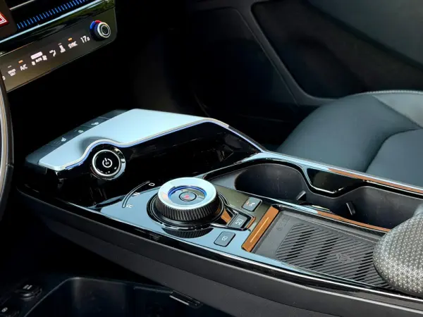 Kia EV6 Tech 36