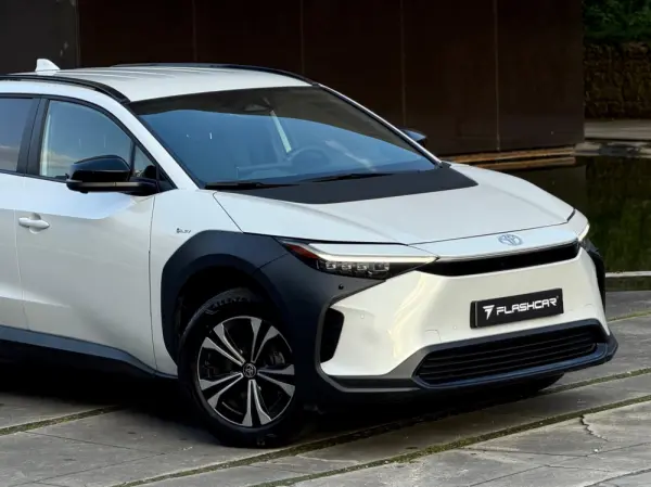 Toyota bZ4X 71,4 kWh Lounge 28