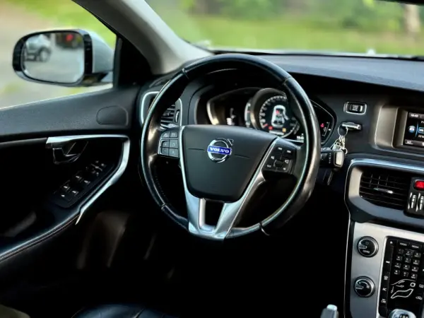 Volvo V40 ocean race 10