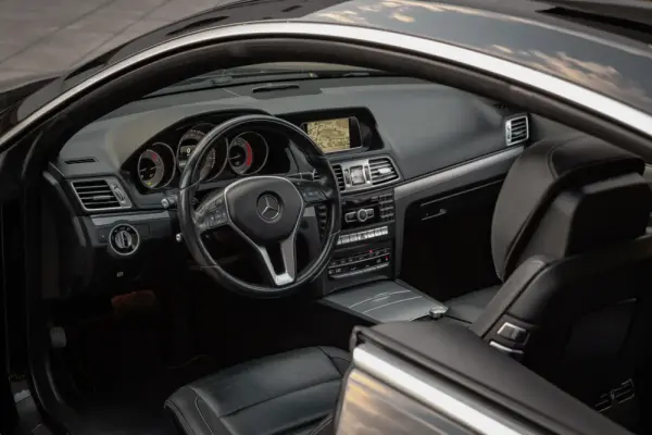 Mercedes-Benz E 220 17