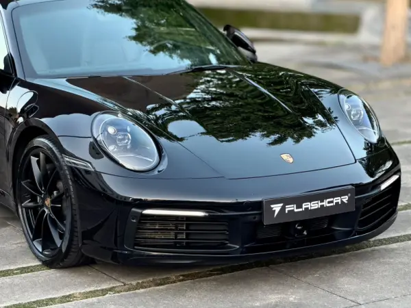 Porsche 911 (992) Carrera 4 PDK 31