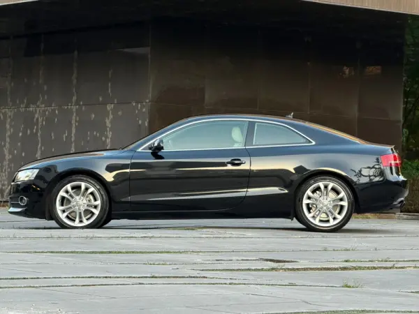 Audi A5 Advanced 38