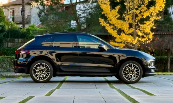 Porsche Macan S 17