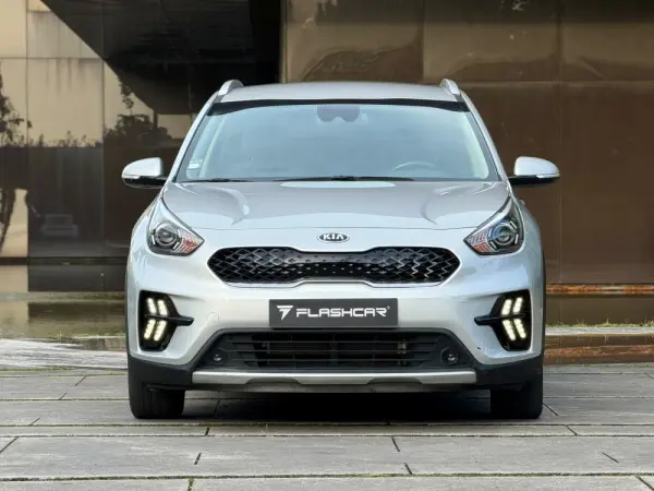 Kia Niro 1.6GDI HEV (Híbrido) TX 9