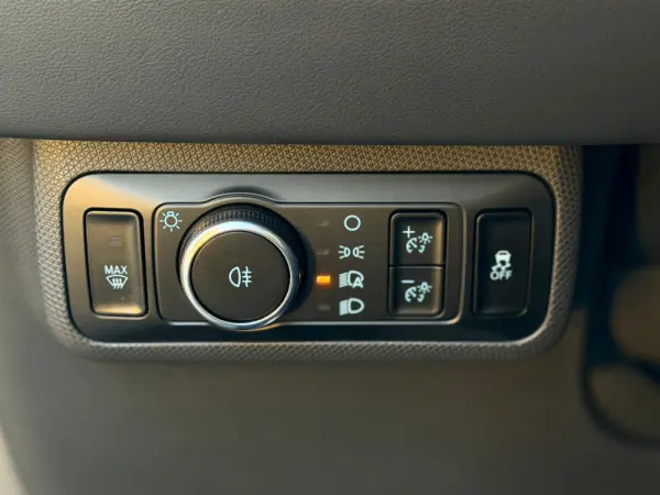 Ford Mustang Mach-E 75.7 kWh Base 10