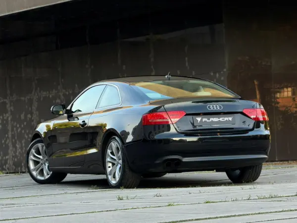 Audi A5 Advanced 30