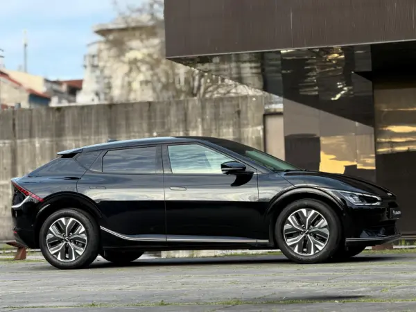 Kia EV6 77.4 kWh Earth 42