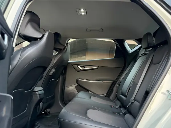 Kia EV6 Outro 22