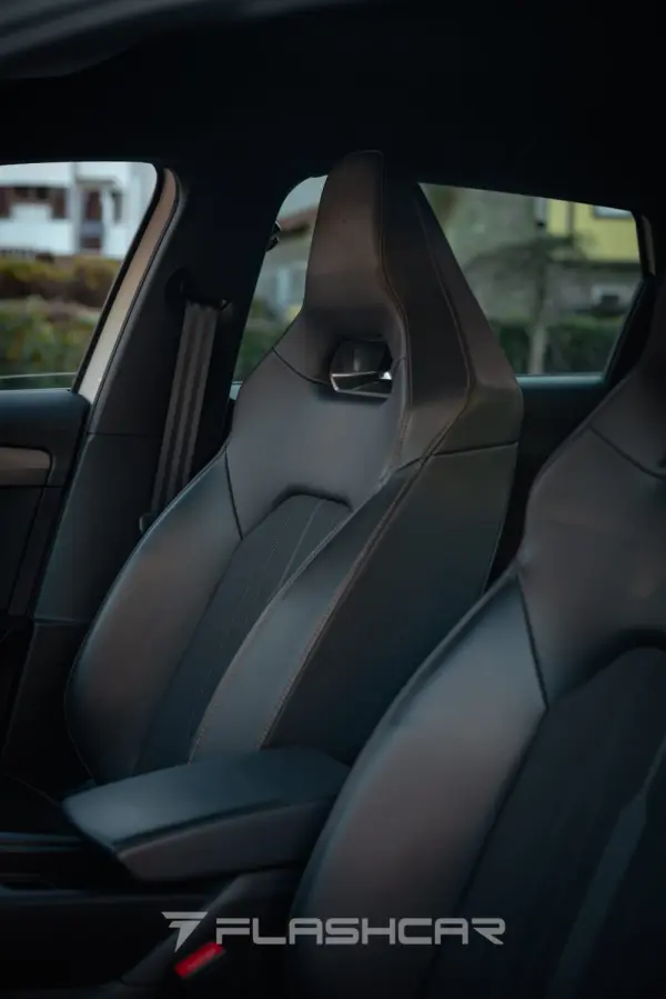 Cupra Leon ST 1.4 e-Hybrid VZ DSG 25