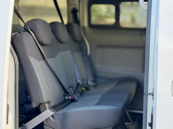 Nissan e-NV200 Combi 5L Comfort 2 Portas 16