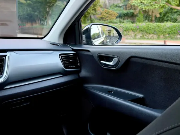 Kia Stonic Drive 14