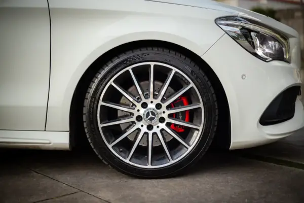 Mercedes-Benz CLA 220 Shooting Brake d 4Matic 7G-DCT AMG Line 40