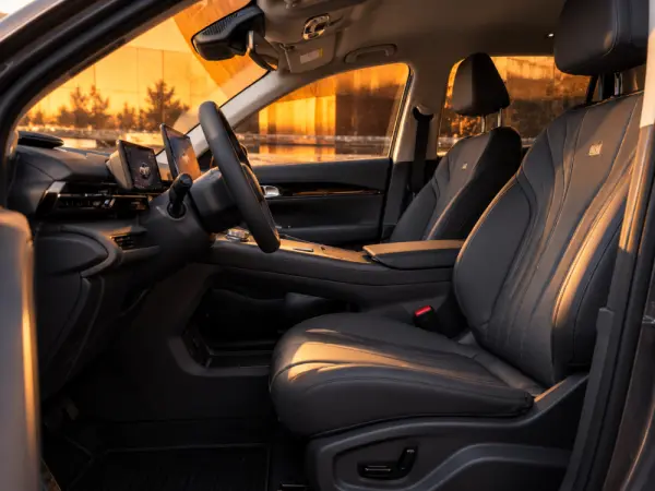 Geely E5 Pro+ 4