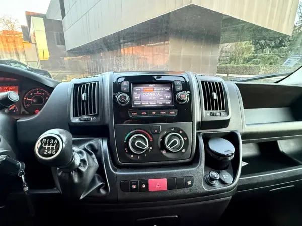 Citroën Jumper 2.2 BlueHDi 35 Heavy L4 CD 17