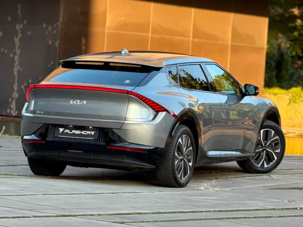Kia EV6 BUSINESS PLUS RWD 26