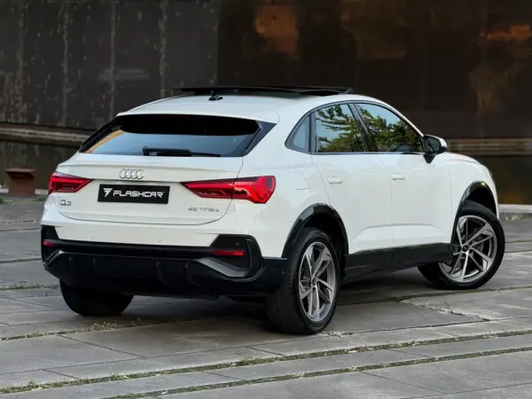 Audi Q3 Sportback 15