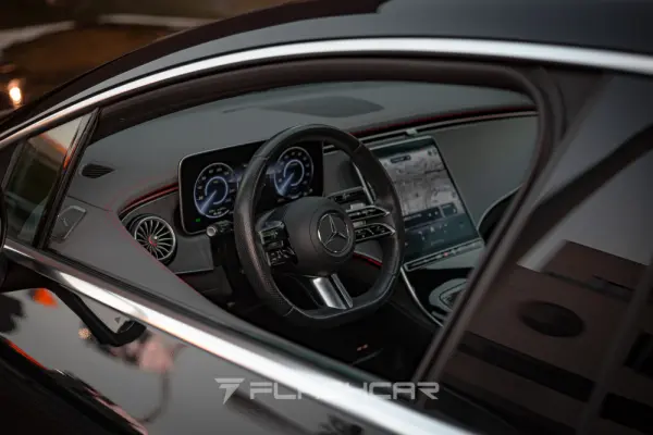 Mercedes-Benz EQE 300 AMG LINE 34