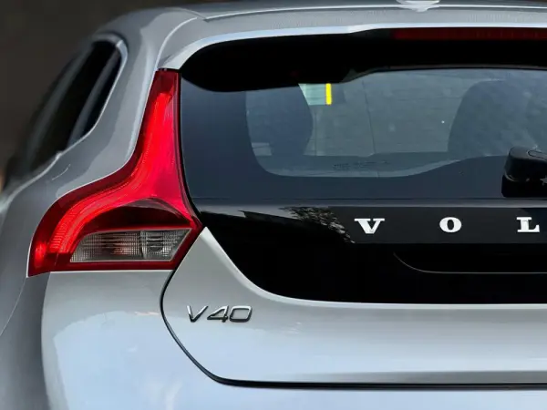 Volvo V40 ocean race 11