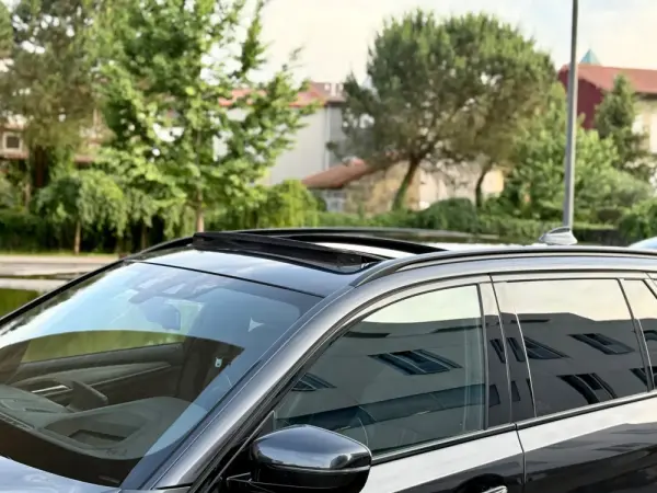 BMW 520 d Pack M Auto 11