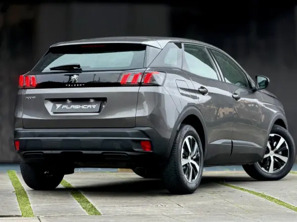 Peugeot 3008 1.2 PureTech Allure Pack EAT8 20