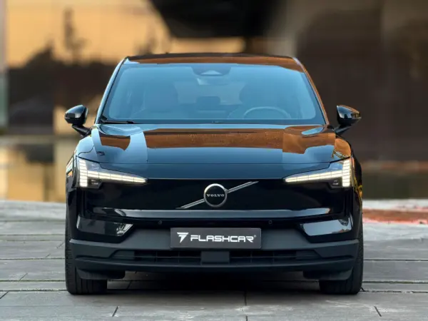 Volvo EX30 Twin Motor Performance AWD Plus 15