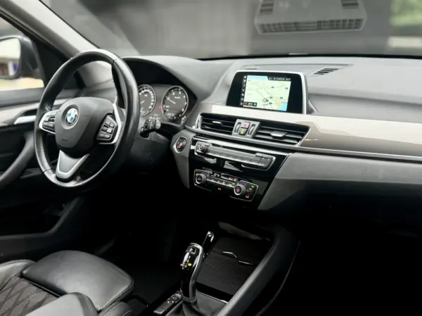 BMW X1 16 d sDrive xLine Auto 20