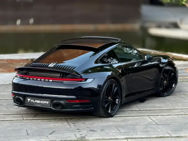 Porsche 911 (992) Carrera 4 PDK 41
