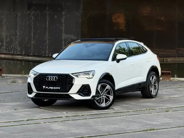Audi Q3 Sportback 4