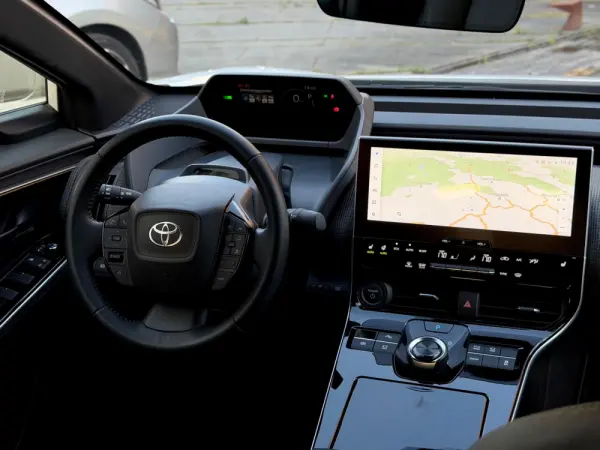 Toyota bZ4X 71,4 kWh Lounge 24
