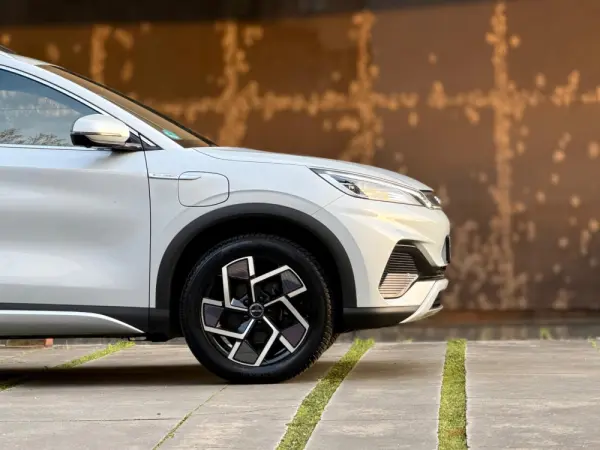 BYD Atto 3 Design 13