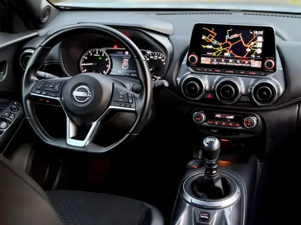 Nissan Juke 1.0 DIG-T N-Design Black 5