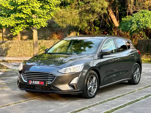 Ford Focus 1.5 TDCi EcoBlue Titanium 28