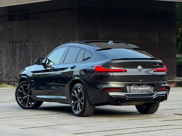 BMW X4 M Competition 5