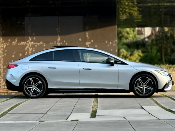 Mercedes-Benz EQE SUV 300 Edition 44