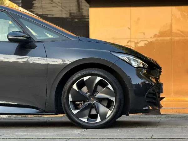 Cupra Born 77 kWh e-Boost Plus 42