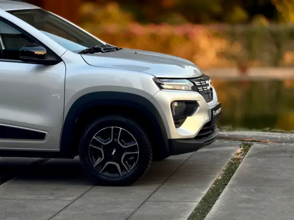 Dacia Spring Comfort Plus 19