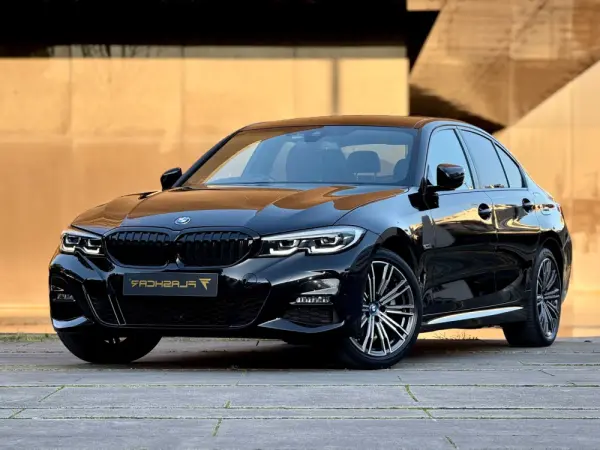 BMW 320 e Pack Desportivo M Auto 13
