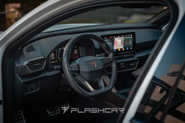 Cupra Leon ST 1.4 e-Hybrid VZ DSG 42