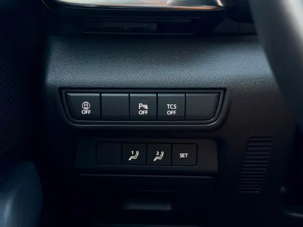 Mazda MX-30 e-SKYACTIV AD`VANTAGE 9