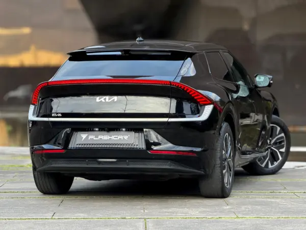 Kia EV6 77.4 kWh Earth 43