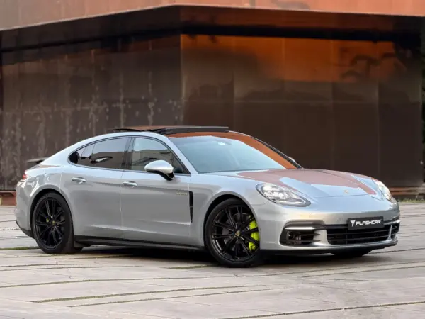 Porsche Panamera 4 E-Hybrid 34