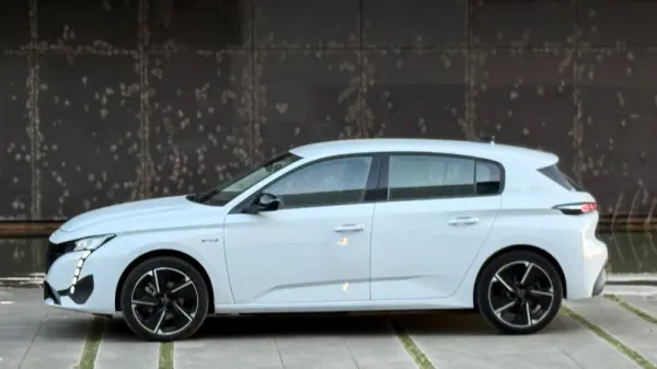 Peugeot e-308 54 kWh Style 21