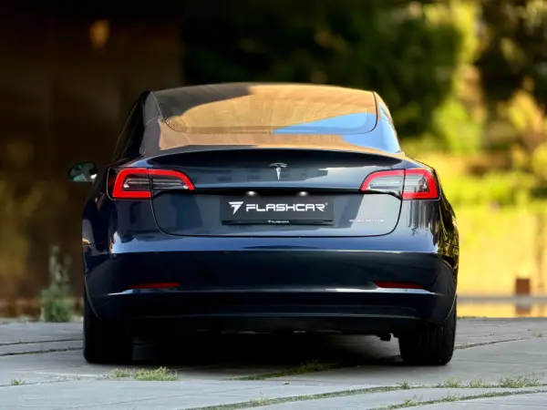 Tesla Model 3 Long Range AWD Dual Motor 6
