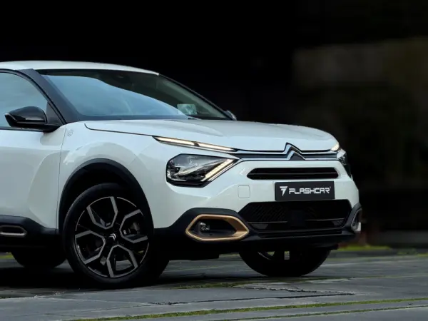 Citroën e-C4 C-Series 21