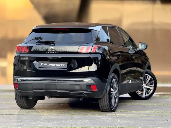 Peugeot 3008 PureTech 130 Stop & Start GPF EAT8 Allure 24