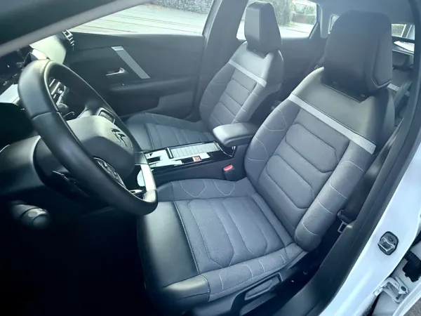 Citroën C4 1.5 BlueHDi Feel EAT8 8