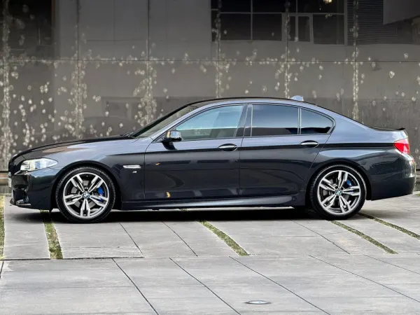 BMW 520 d Pack M Auto 14
