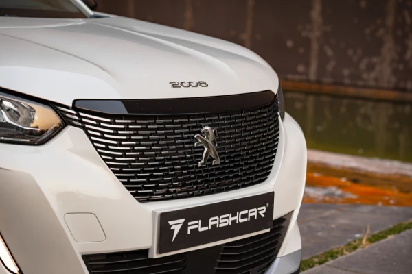 Peugeot 2008 1.2 PureTech Allure Pack 10