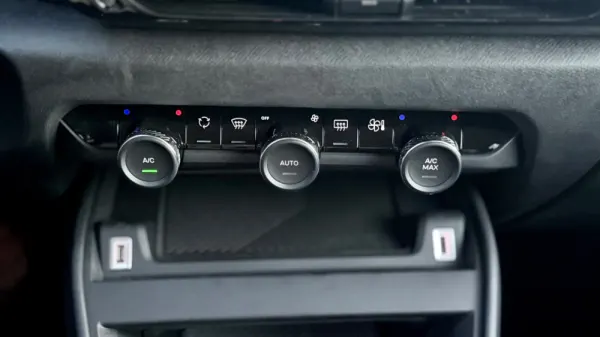 Citroën C4 1.5 BlueHDi Feel EAT8 11